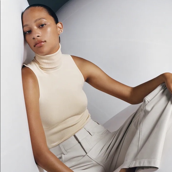 Zara mock neck bodysuit Clearance